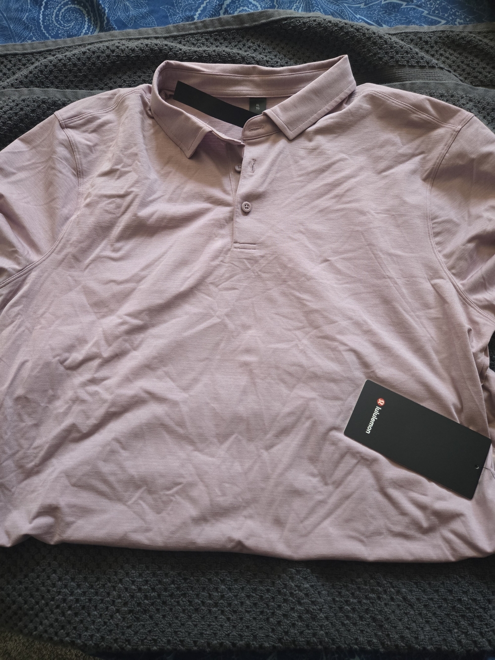 lululemon athletica Men's Polo in Light Mauve